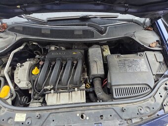 Renault Megane 1.4 16v - 5