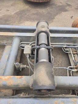 Nosič kontejneru - 5