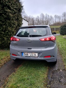 HYUNDAI I20 1.2 55KW r.v.2015 nový v čr.naj.89 777km. - 5