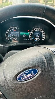 Ford Edge - 5