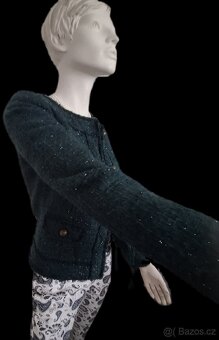 Figurina s podstavcem - 5
