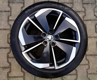 Alu kola originál Škoda Octavia IV 5x112 R18 Comet - 5