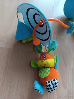Hrací a svítící kolotoč Tiny Love - Na statku - 5