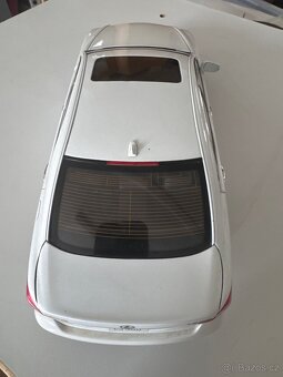 Prodám Lexus LS 460 - 5
