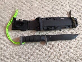 Ka-Bar D2 Extreme Fighting - 5