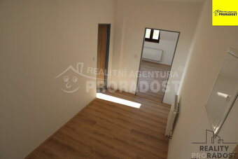 Pronájem bytu 2+KK 55,4 m2 v Břeclavi - Ch.N.Vsi, byt 2+KK 5 - 5