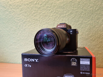 Sony Alpha 7III s objektivem Zeiss 24-70 OSS - 5