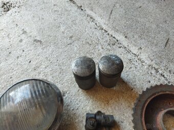 Prodám konvolut dílů na ČZ 150 C - 5