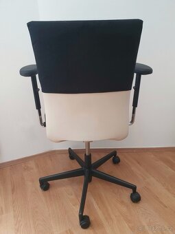 Židle kancelářská , Vitra, Axess, černá/bílá - 5