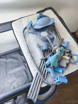 Cestovní postýlka - 5