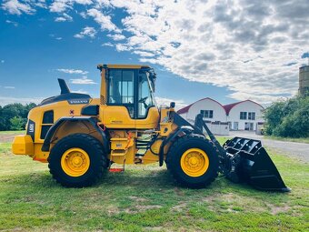 Kolový nakladač Volvo L60H - 5