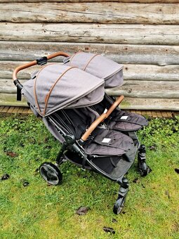 Kočárek pro dvojčata nebo sourozence - 5