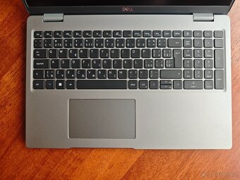 Dell Latitude 5530 i5-1235U 16GB SSD 512GB 15.6 1920x1080 - 5