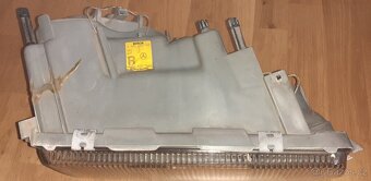 Predám pravé svetlo a blinker na Mercedes W126 - 5