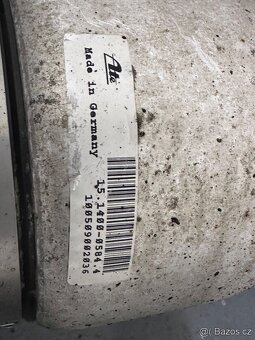 VW Touareg 7L podvozkové díly - 5