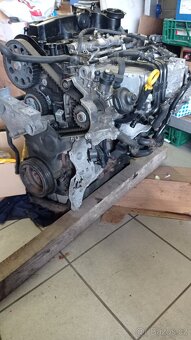 Díly motoru crmb 2.0 TDI 110 kw 2016 - 5