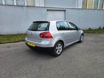 Volkswagen Golf V 2.0TDI - 5