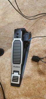 Alesis Crimson II - 5