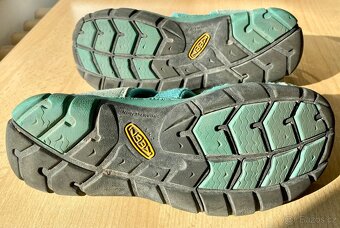 KEEN – sandále – 22CM, EU35 - 5