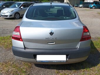 Renault Mégane - 5