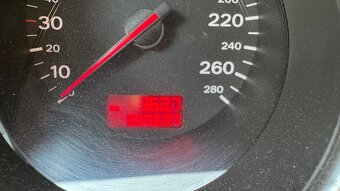 Audi A8 D3 4.0 tdi 202kw - 5