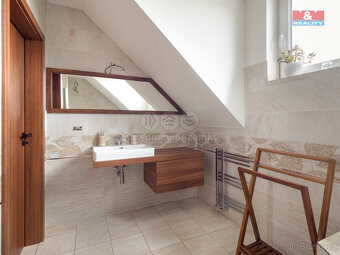 Prodej rodinného domu 5+kk, 125 m², Sulice, ul. Na Rovině - 5
