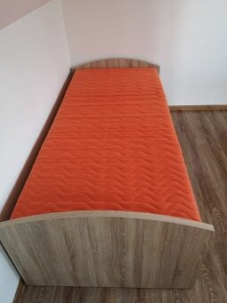 Prodám postel - 5