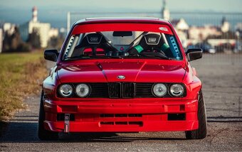 Bmw E30 - 5