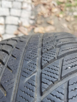 zimní 215 55 17 Bridgestone - 5