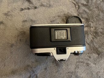 Minolta X-300 + Soligor 28mm f/2.8 - 5