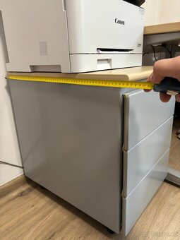 Kancelářský stůl + kontejner - 5