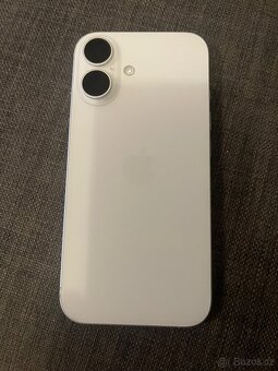 IPhone 16 bílý - 5
