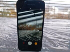 Samsung SM-J330FN Galaxy J3 16GB uložiště / 2GB RAM Dual SIM - 5