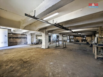 Pronájem výrobního objektu, 700 m², Orlová, ul. Nádražní - 5