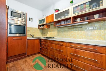 Prodej rodinného domu 5+1 se zahradou, Dvůr Králové nad Labe - 5