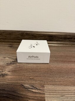 AirPods 4 ANC (potlačování hluku) - 5
