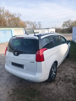 Peugeot 5008 - 5