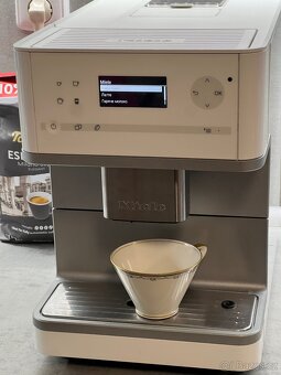 Miele CM6100. - 5