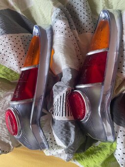 Kryty zadních lamp - světel škoda 1000mb - 5
