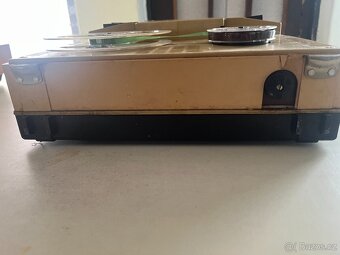 magnetofon Tesla Tranzistor B42 - 5