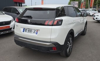 Peugeot 3008 BlueHDi 130 EAT8 Allure rok 2022 - 5