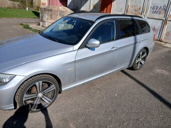 BMW E91 320d xDrive 135kW—poslední rok výroby 2012, manuál, - 5