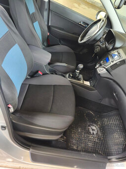 Hyundai i30 combi, 1.6 CRDi 85kw, 147 628 km - 5
