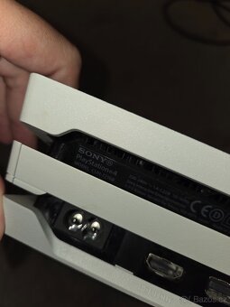 Playstation 4 PRO 1TB - 5