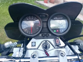 Suzuki Bandit 650 - 5