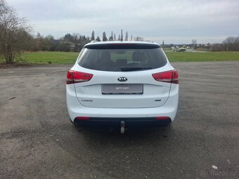 Kia Ceed 1.6CRDi 100kW,digi klima,tažné zařízení - 5
