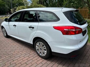 nabízíme Ford Focus 1.0 EcoBoost 74kw - 5