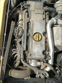 Opel Zafira náhradní díly(7 míst) - 5