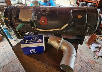 Naftové topení 12v 8.2kw - 5