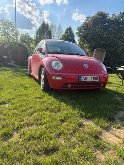 VW NEW BEETLE 2.0 - 5